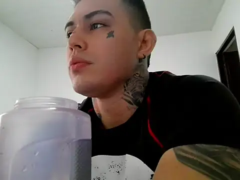 Snapshot of JAXXX367 chatting on 06/17/26, 06:29 JAXXX367 online show from 06/17/26, 06:29
