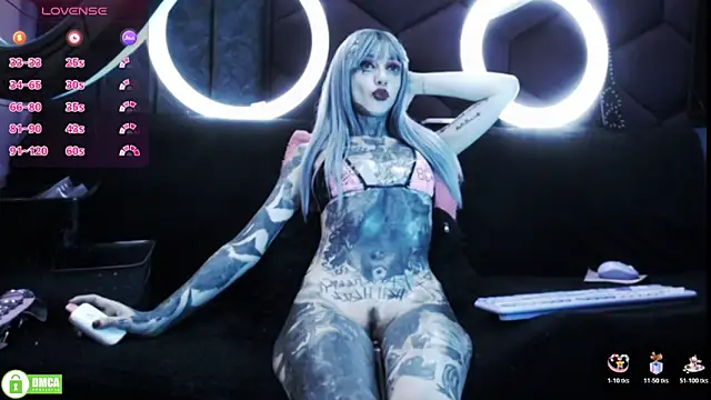 Snapshot of TyphoidMary chatting on 10/30/25, 03:09 TyphoidMary online show from 10/30/25, 03:09