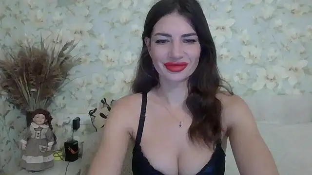 Snapshot of KikoBirds29 chatting on 11/15/25, 05:55 KikoBirds29 online show from 11/15/25, 05:55