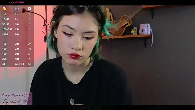 Snapshot of alicekiit chatting on 12/03/24, 05:59 alicekiit online show from 12/03/24, 05:59