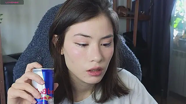 alicekiit online show from 02/04/26, 10:21