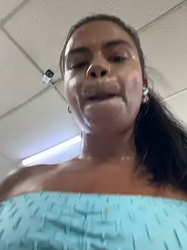 GrlAlice online show from 01/13/26, 04:33