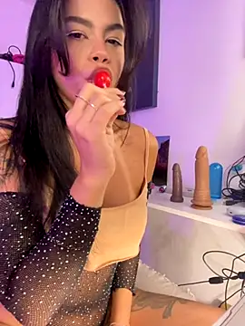 GrlAlice online show from 11/16/25, 08:35