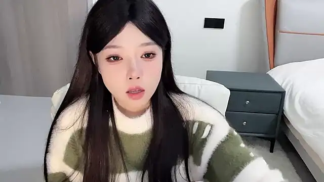 Q-ing online show from 01/07/25, 04:48