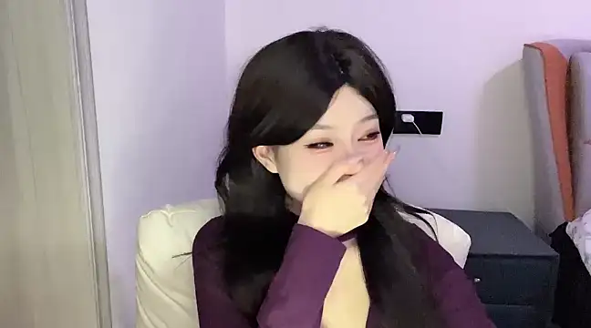 Q-ing online show from 03/06/25, 07:36