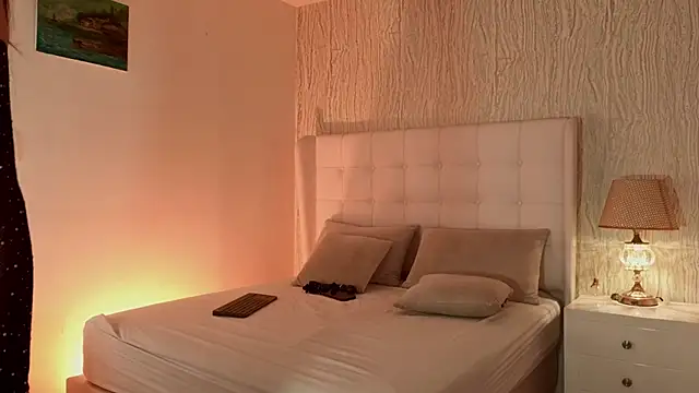 Luisa0110 online show from 02/23/26, 03:45