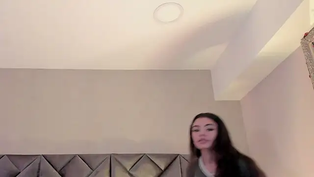 Luisa0110 online show from 07/10/26, 04:40