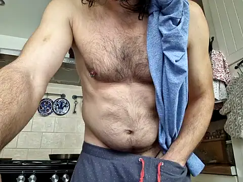 Snapshot of stavroun chatting on 09/23/25, 03:19 stavroun online show from 09/23/25, 03:19