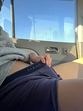 takuyapp online show from 11/19/25, 10:54