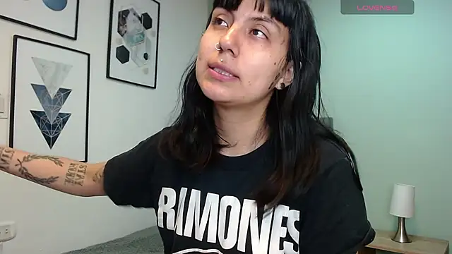 amy adams1 online show from 04/21/26, 04:52