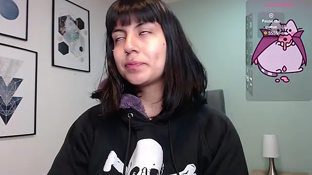 amy adams1 online show from 11/24/25, 04:01