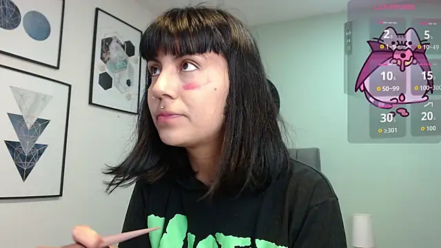 amy adams1 online show from 11/26/25, 04:34