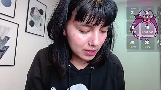 amy adams1 online show from 11/11/25, 04:29