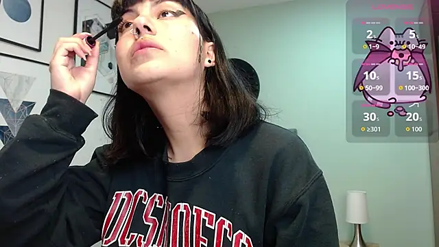 amy adams1 online show from 12/05/25, 04:33