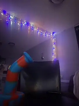 matte36  online show from 11/08/25, 01:53