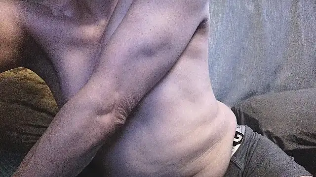 Snapshot of 0SEANX chatting on 04/09/26, 10:38 0SEANX online show from 04/09/26, 10:38