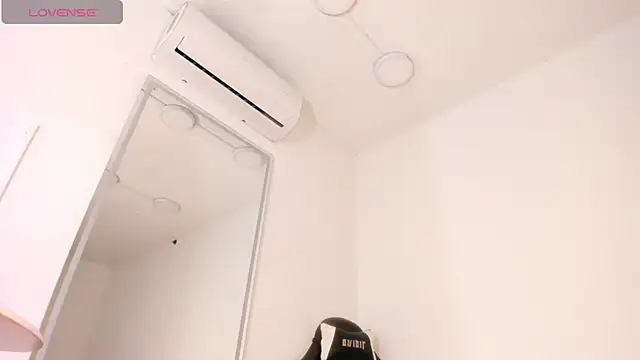 vera candella online show from 11/12/25, 11:14