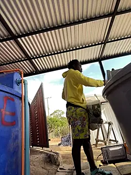 Snapshot of Andricastro chatting on 03/05/25, 09:04 Andricastro online show from 03/05/25, 09:04