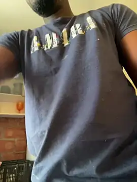 Snapshot of Andricastro chatting on 01/17/25, 10:01 Andricastro online show from 01/17/25, 10:01