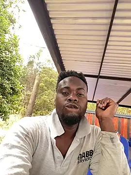 Snapshot of Andricastro chatting on 03/01/25, 04:44 Andricastro online show from 03/01/25, 04:44