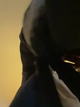 Snapshot of Andricastro chatting on 02/25/25, 11:04 Andricastro online show from 02/25/25, 11:04