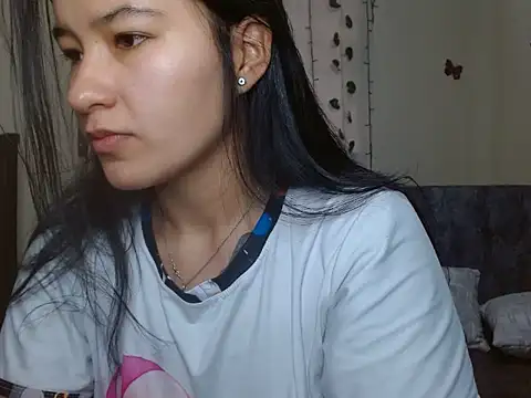 kazumi6 online show from 12/14/25, 03:06