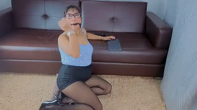 Mariana Lu online show from 04/14/26, 02:38