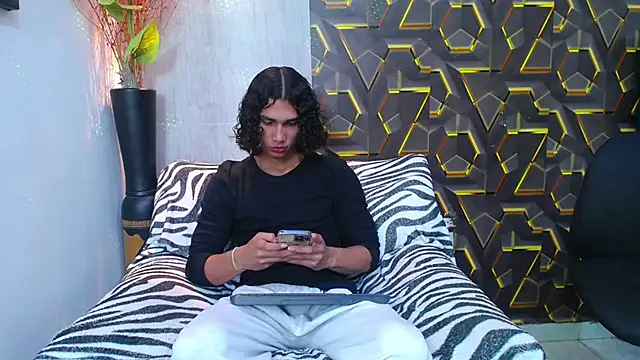 nazper online show from 09/18/25, 02:20