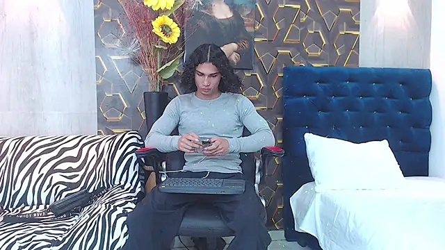 nazper online show from 10/19/25, 04:21