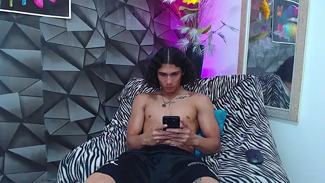 nazper online show from 03/10/25, 06:23