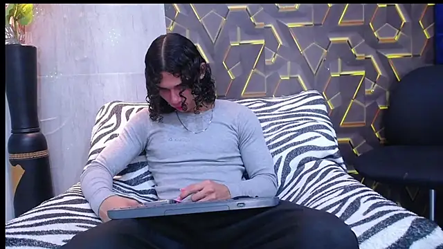 nazper online show from 09/19/25, 02:10