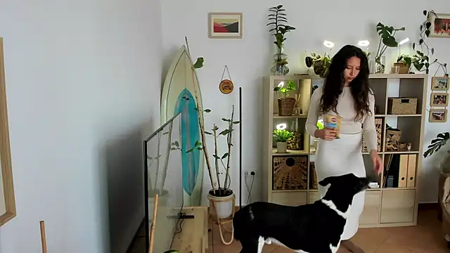 Snapshot of desertd2310 chatting on 03/08/25, 03:56 desertd2310 online show from 03/08/25, 03:56