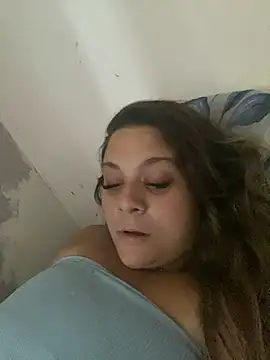 Snapshot of dan_pires chatting on 12/28/24, 08:15 dan pires online show from 12/28/24, 08:15