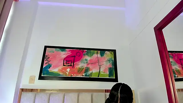 Snapshot of SabrinaWarrenn chatting on 02/20/25, 12:15 SabrinaWarrenn online show from 02/20/25, 12:15
