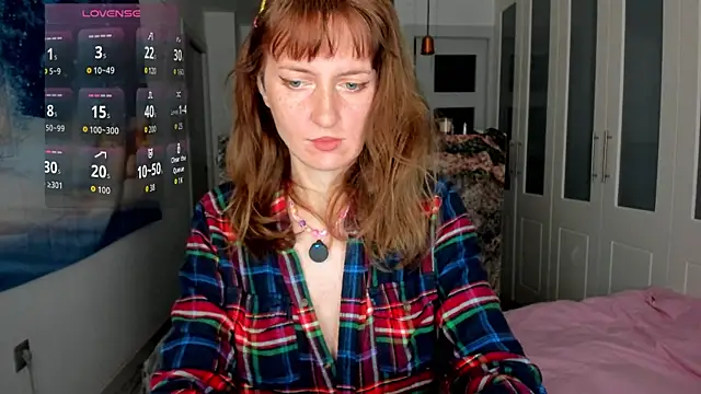 YourSexyNeighbour online show from 01/07/26, 07:46