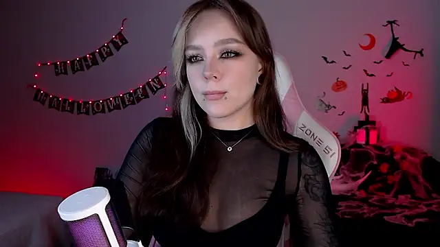 meowceline online show from 10/27/25, 05:14