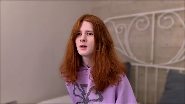 Snapshot of ZaynGraham chatting on 11/18/25, 10:02 ZaynGraham online show from 11/18/25, 10:02