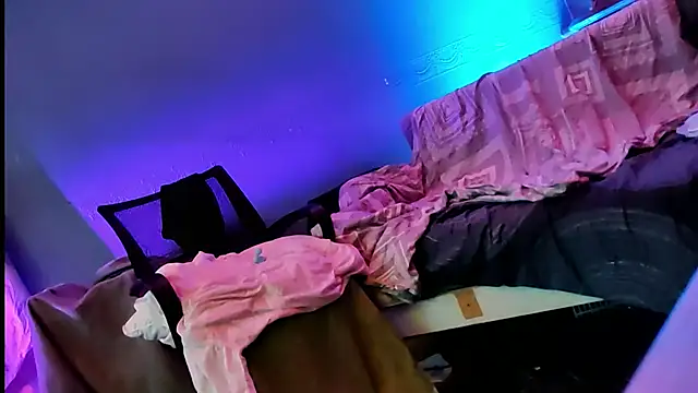 wowmelikez online show from 03/22/25, 04:45