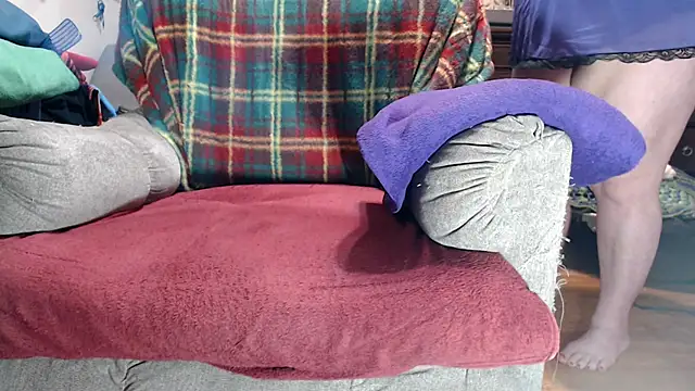 ladyscarlotta online show from 12/21/25, 06:20