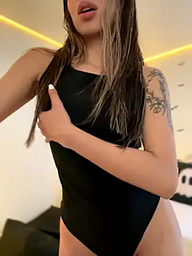 Snapshot of AmmyCollinsW chatting on 10/29/25, 09:47 AmmyCollinsW online show from 10/29/25, 09:47