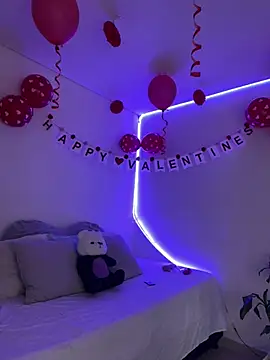 AmmyCollinsW online show from 02/15/26, 06:51