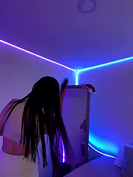 Snapshot of AmmyCollinsW chatting on 12/03/25, 08:52 AmmyCollinsW online show from 12/03/25, 08:52