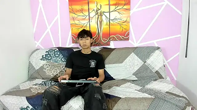 Fresahot2005 online show from 01/25/25, 07:07