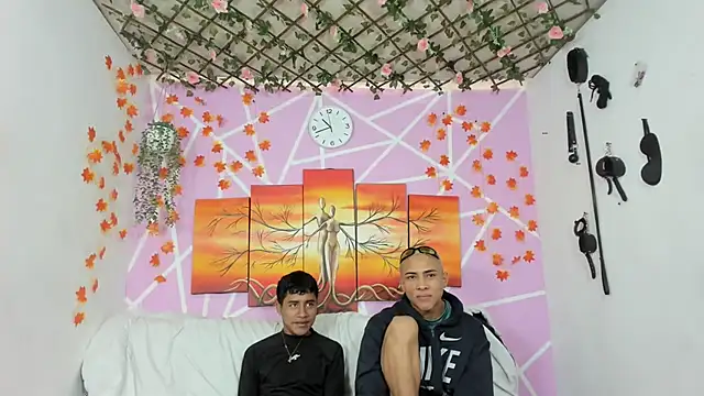 Fresahot2005 online show from 03/11/25, 03:45