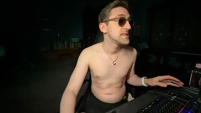 Stefisexy91 online show from 09/25/25, 08:26