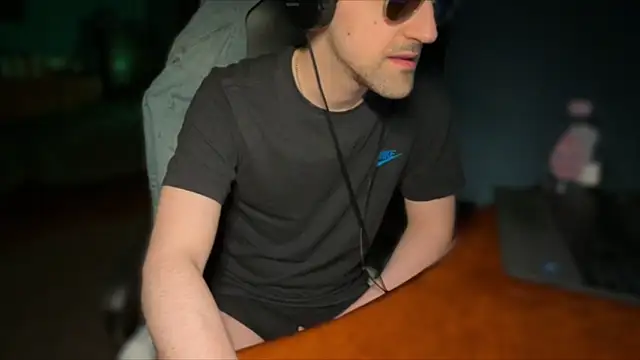 Stefisexy91 online show from 04/11/26, 09:40