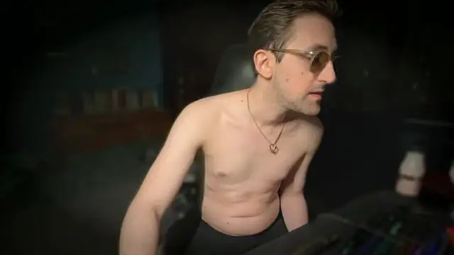 Stefisexy91 online show from 10/18/25, 10:34