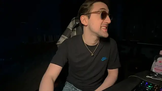 Stefisexy91 online show from 11/11/25, 09:09