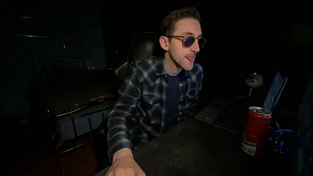 Stefisexy91 online show from 12/16/25, 06:56