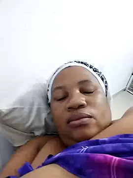 Bustyslave48 online show from 10/16/25, 09:56